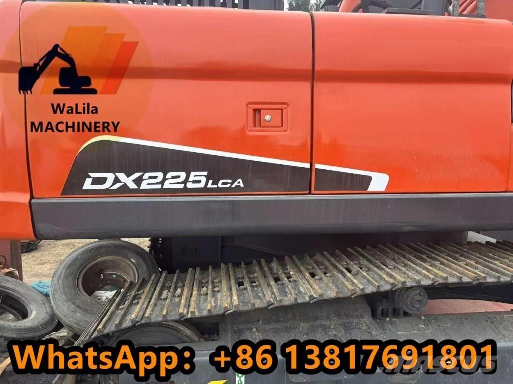 Doosan DX 225 Gravemaskiner på larvebånd