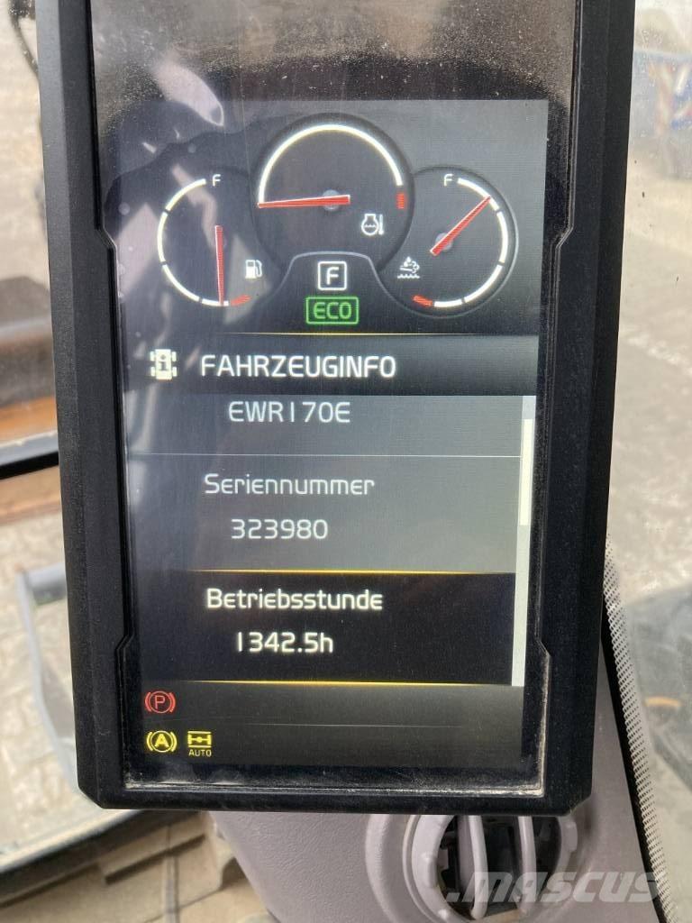 Volvo EWR 170 E Gravemaskiner på hjul