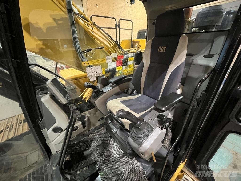 CAT 336 F L Gravemaskiner på larvebånd