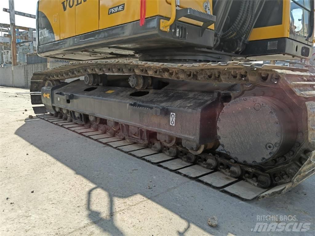 Volvo EC210B Gravemaskiner på larvebånd