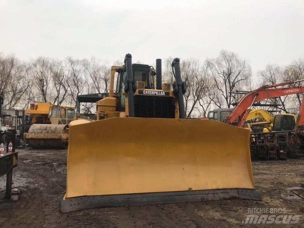 CAT D8N Bulldozer på larvebånd