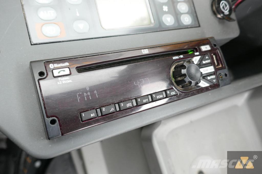 CAT 325F LCR Gravemaskiner på larvebånd