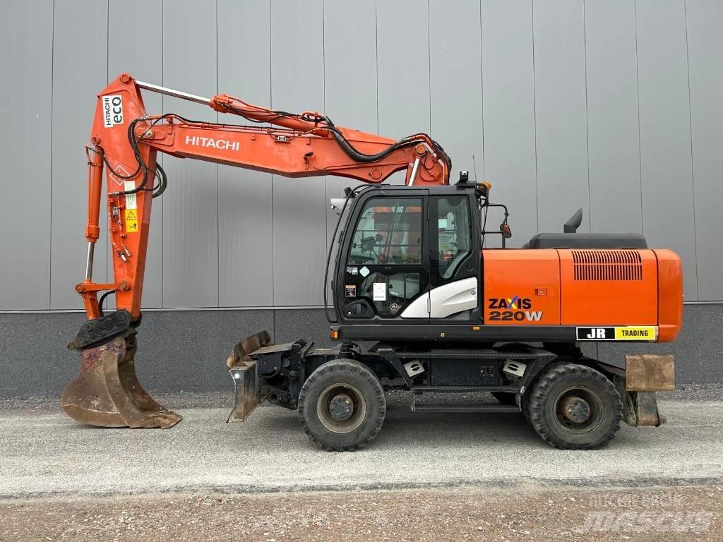 Hitachi ZX220W-5B Gravemaskiner på hjul