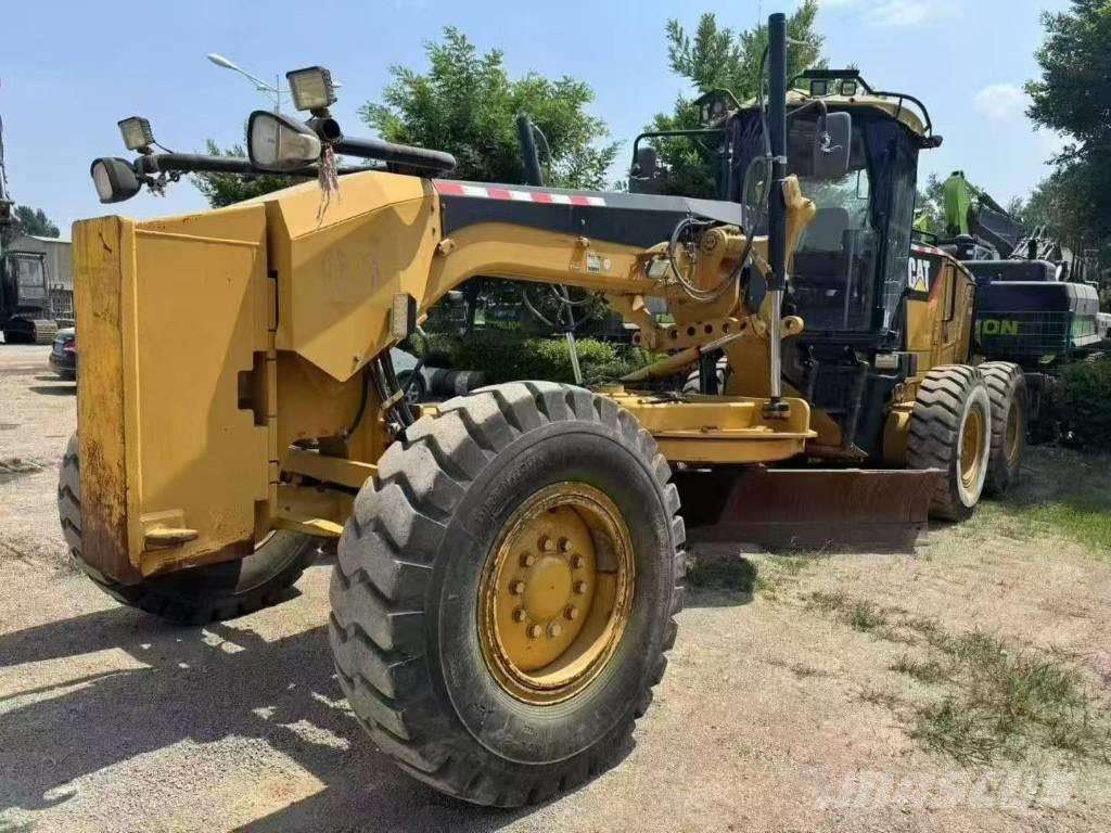 CAT 140 M Vejhøvle / Gradere