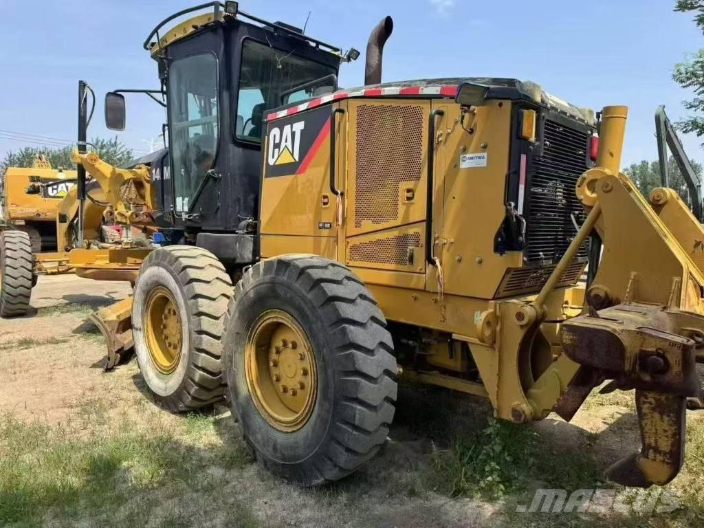 CAT 140 M Vejhøvle / Gradere