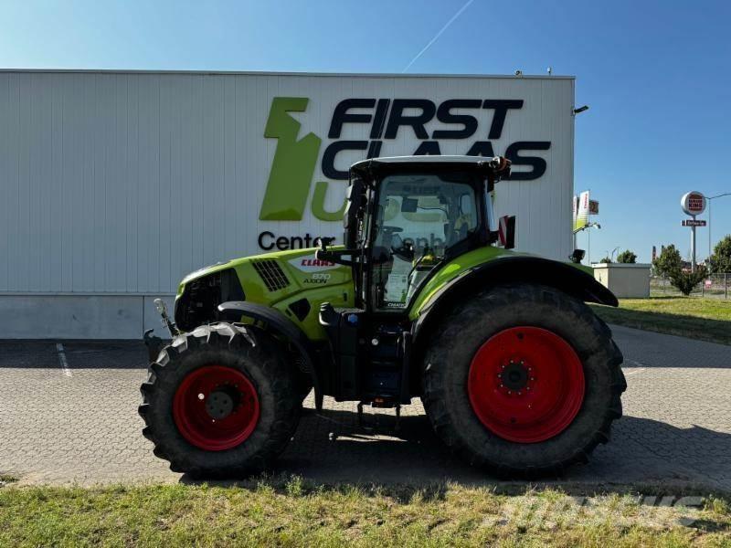 CLAAS AXION 870 Traktorer