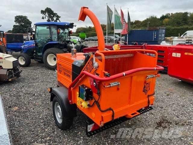 Timberwolf TW230/HB Flishuggere / neddelere