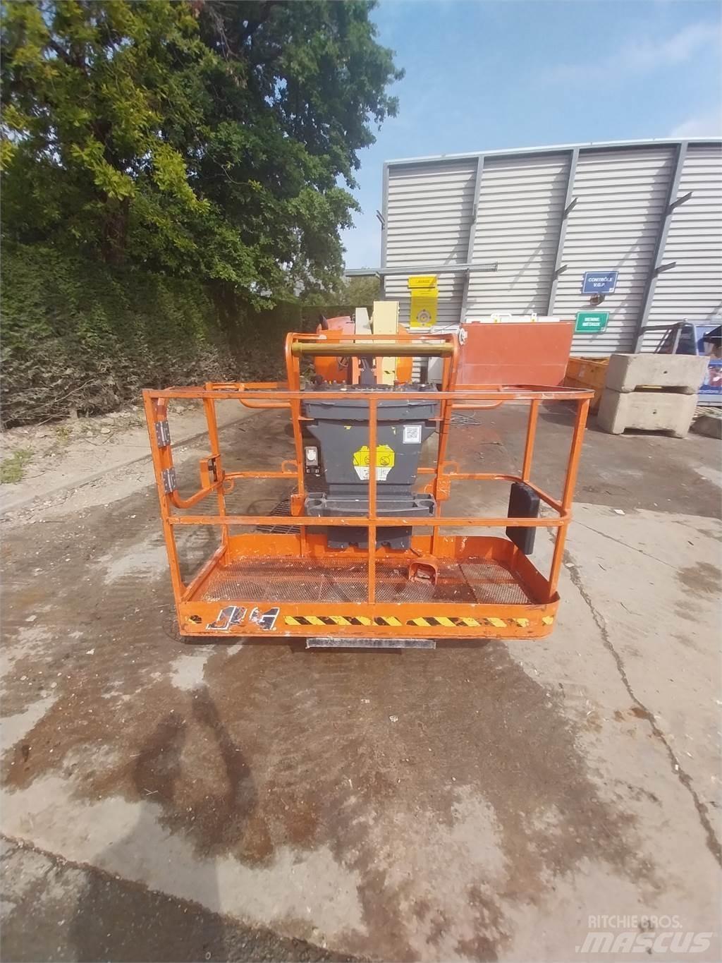 JLG 520AJ Bomlifte med knækarm