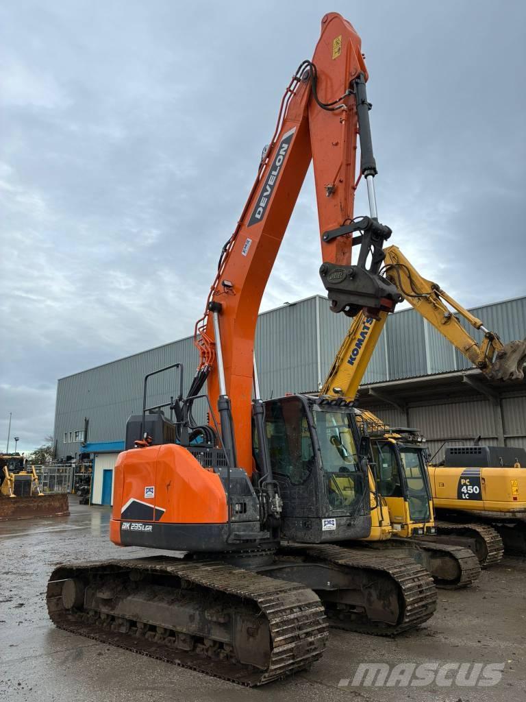 Develon DX235LCR-7 Gravemaskiner på larvebånd