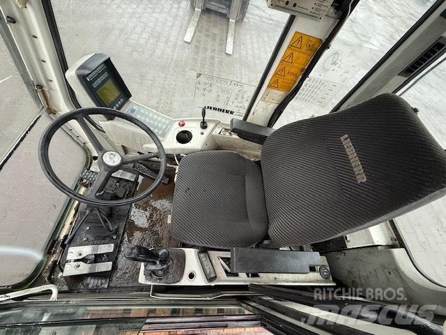 Liebherr A 924 B CAB Kabiner og interiør