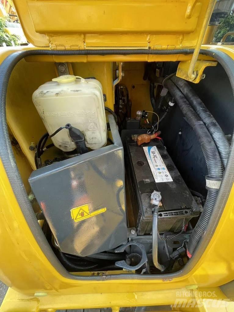 Komatsu PC 60-8 Minigravemaskiner
