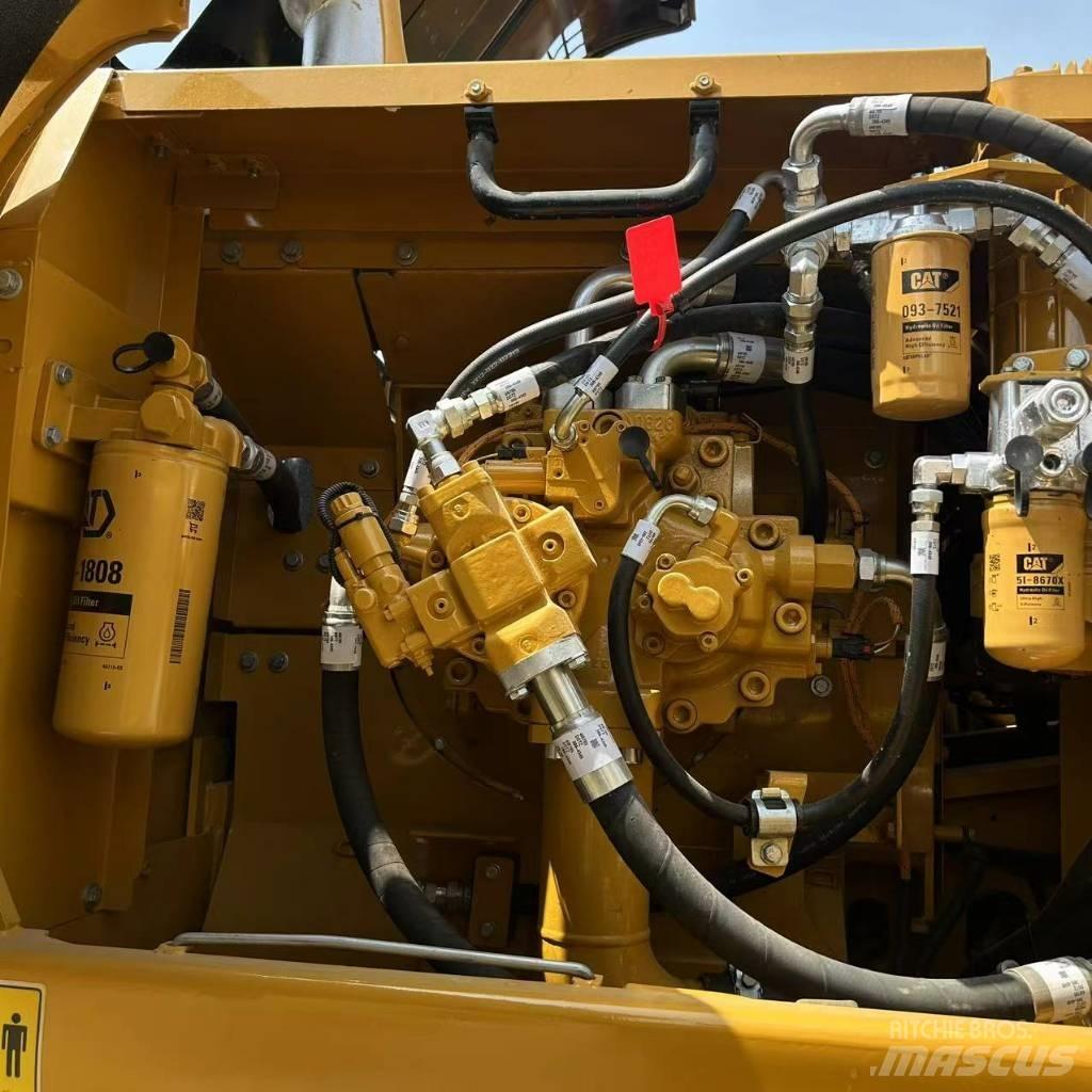 CAT 336 D L Gravemaskiner på larvebånd