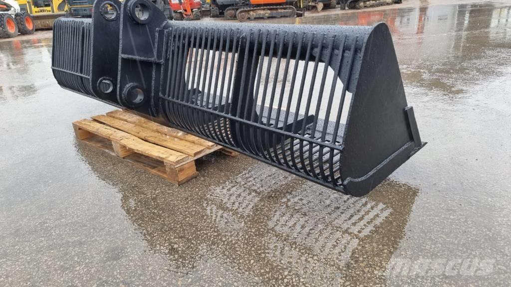  SKELETON Bucket Skovle