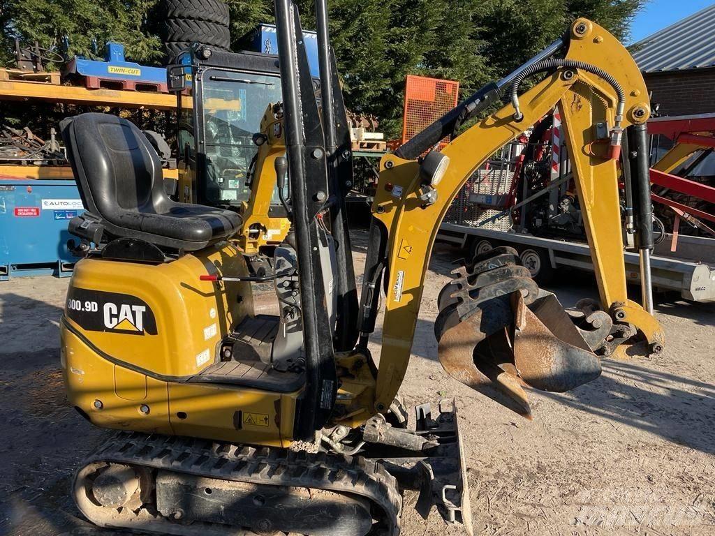 CAT 300.9 D Minigravemaskiner