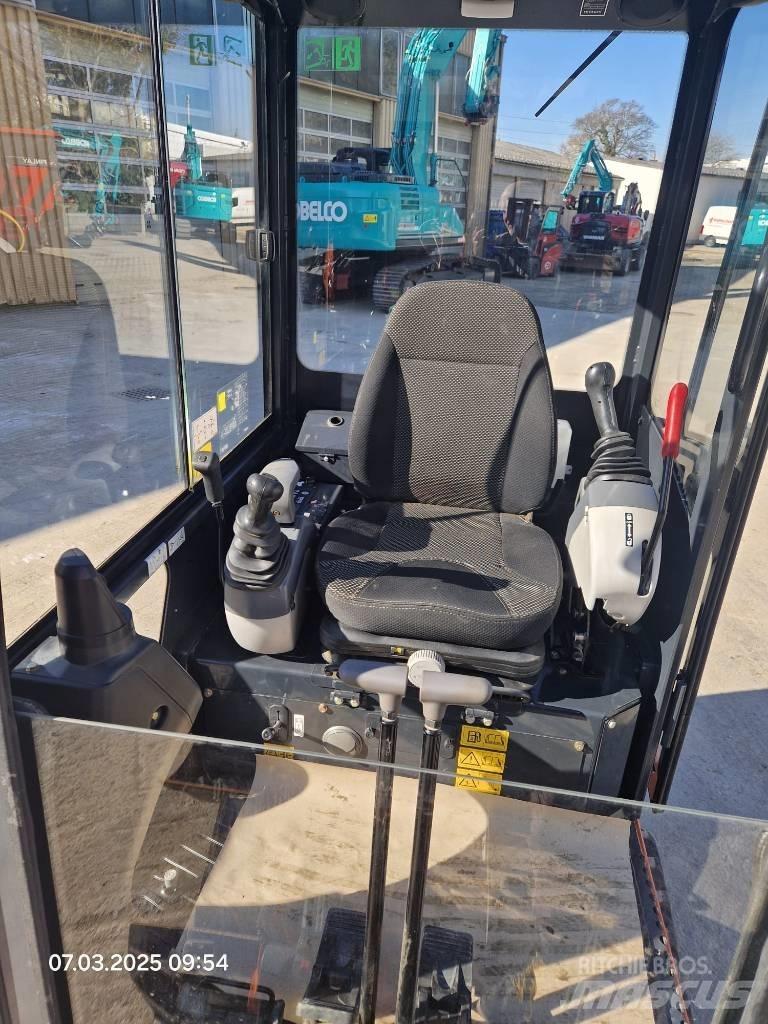Hitachi ZX 19-6 Minigravemaskiner