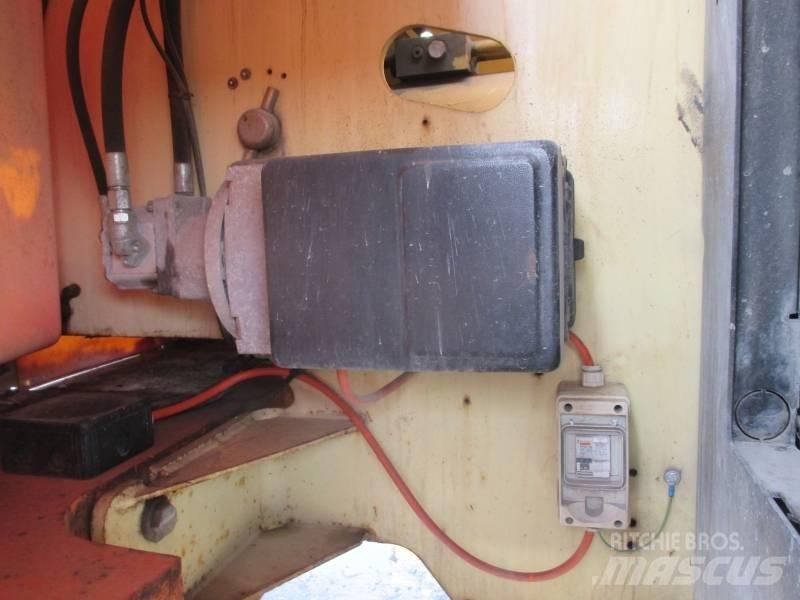 JLG 460 SJ Teleskoplifte