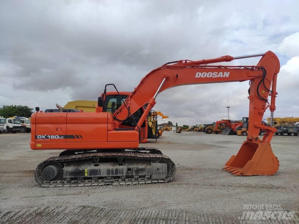 Doosan DX 180 LC Gravemaskiner på larvebånd