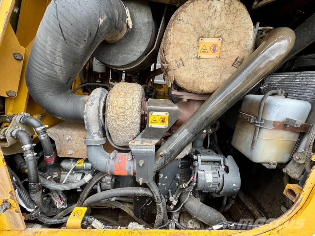 Komatsu D 65 WX-16 Bulldozer på larvebånd