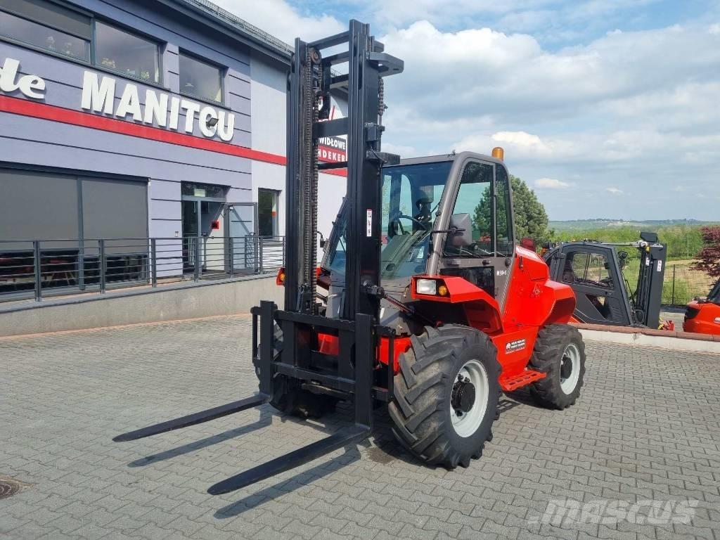 Manitou M30-4 Terrængående gaffeltruck