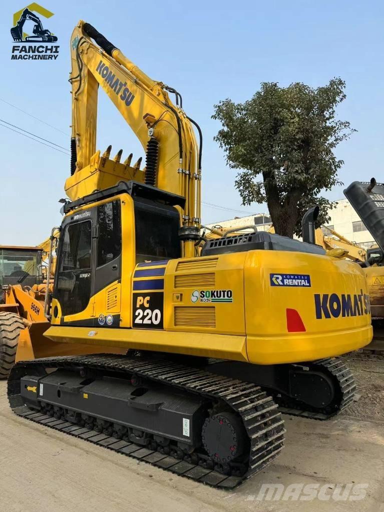 Komatsu PC 220 LC Gravemaskiner på larvebånd