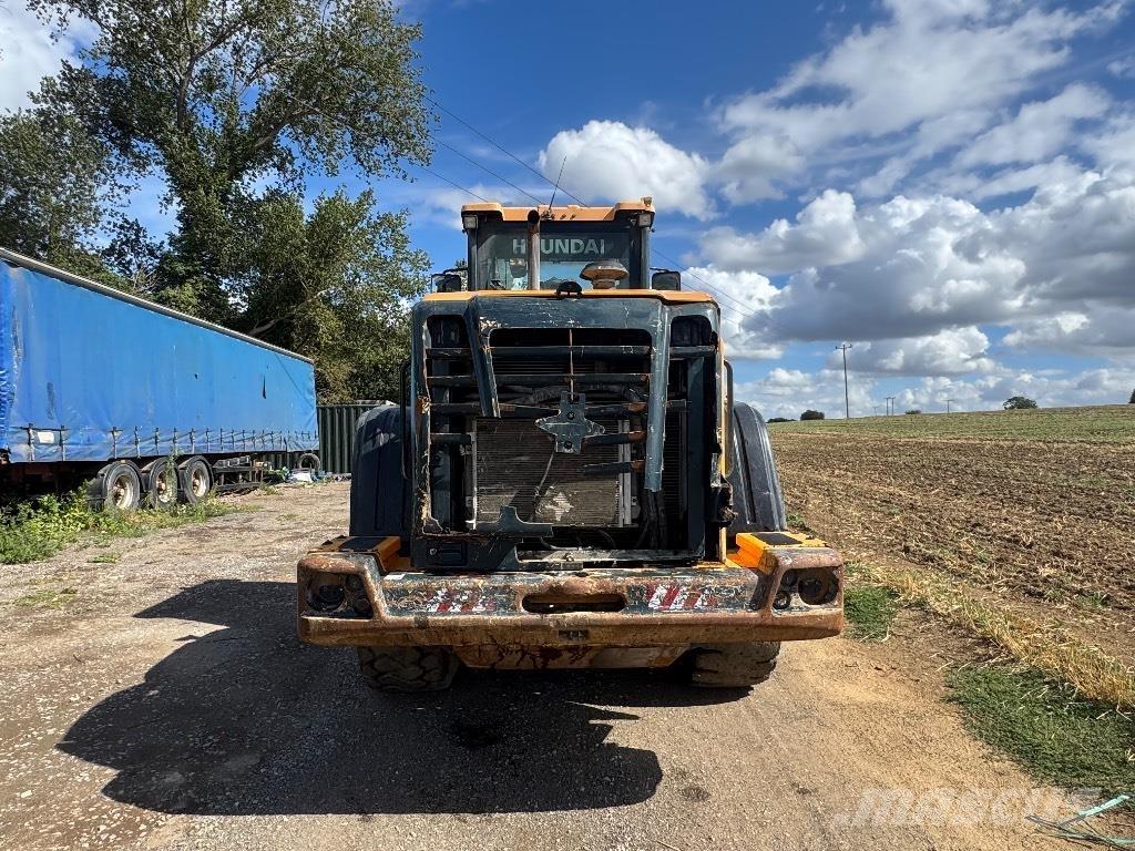 Hyundai HL 740-9 A Læssemaskiner på hjul