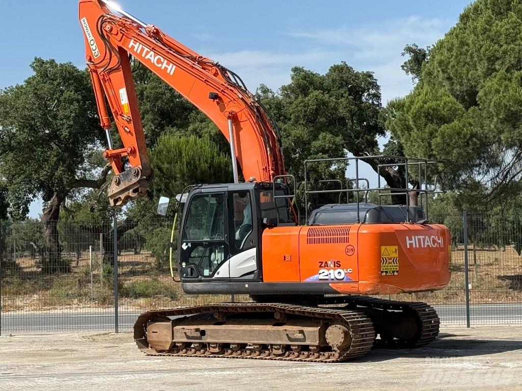 Hitachi ZX 210 LC-6 Gravemaskiner på larvebånd