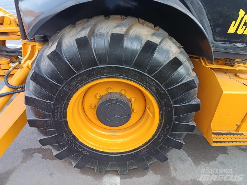 JCB 3 CX Rendegravere