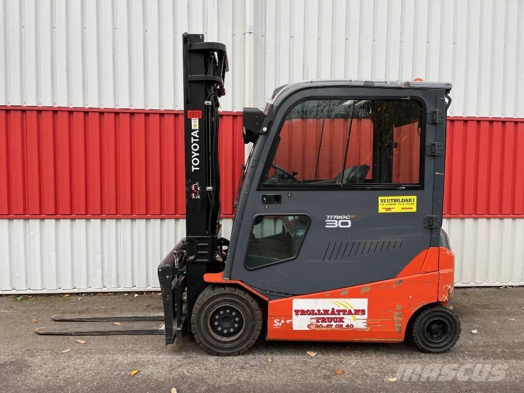 Toyota 8 FBMT 30 El gaffeltrucks