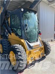 John Deere 324G Minilæsser - skridstyret