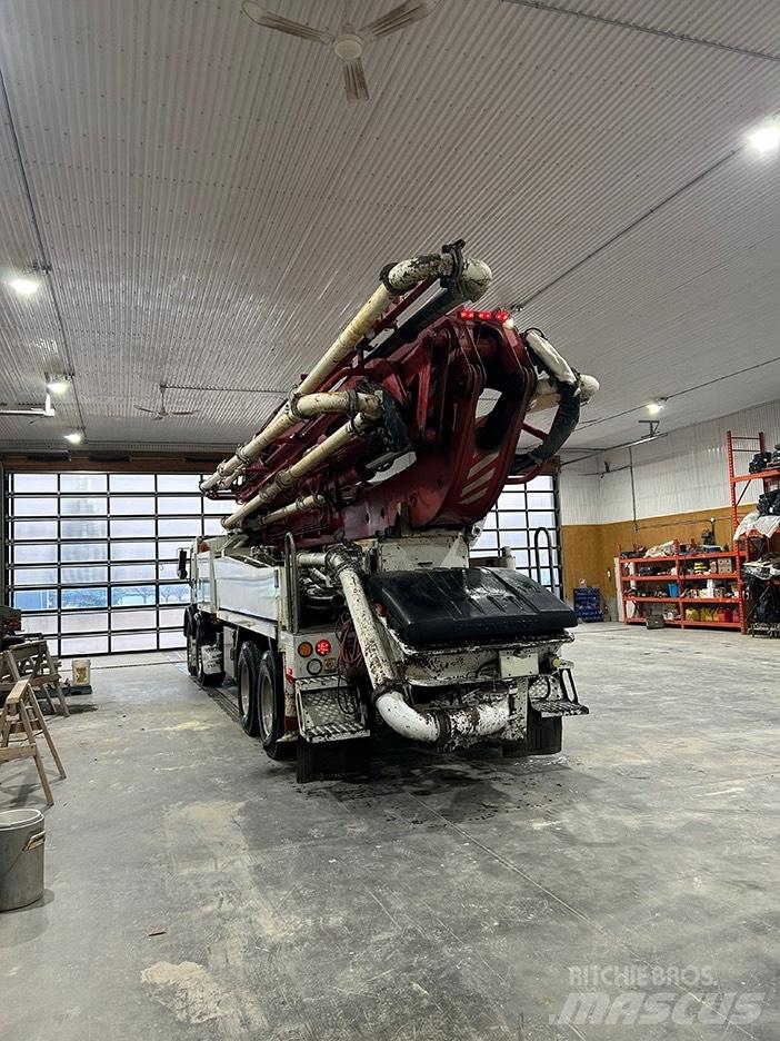 Putzmeister 47-5.16H Betonpumper