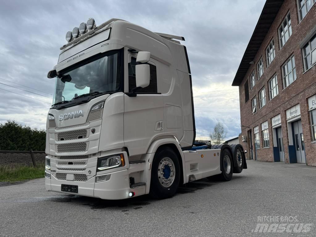Scania R 590 Trækkere
