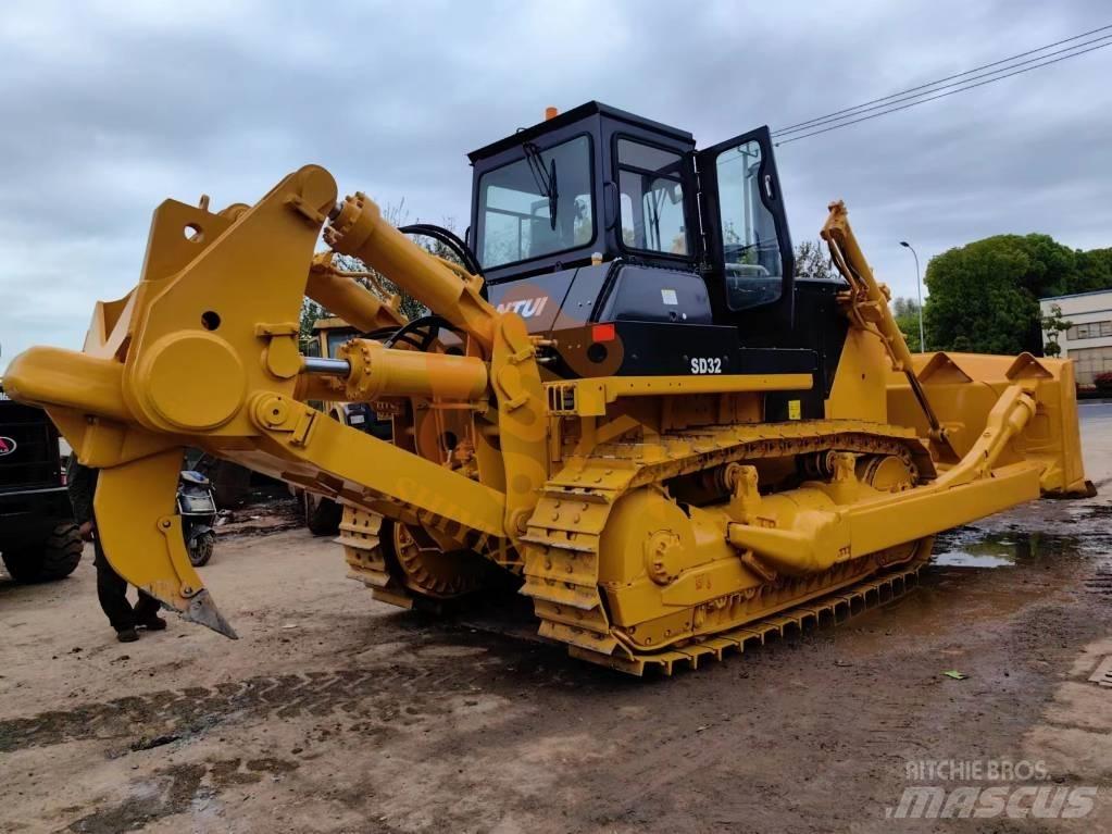 Shantui SD 32 Bulldozer på larvebånd