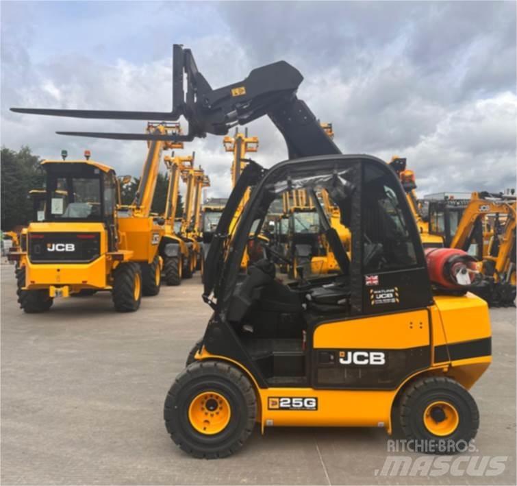 JCB TLT 25 Gaffeltrucks - andre