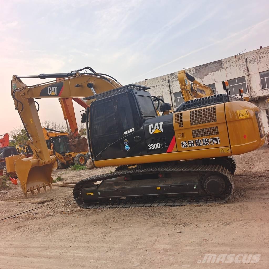 CAT 324 D2L Gravemaskiner på larvebånd