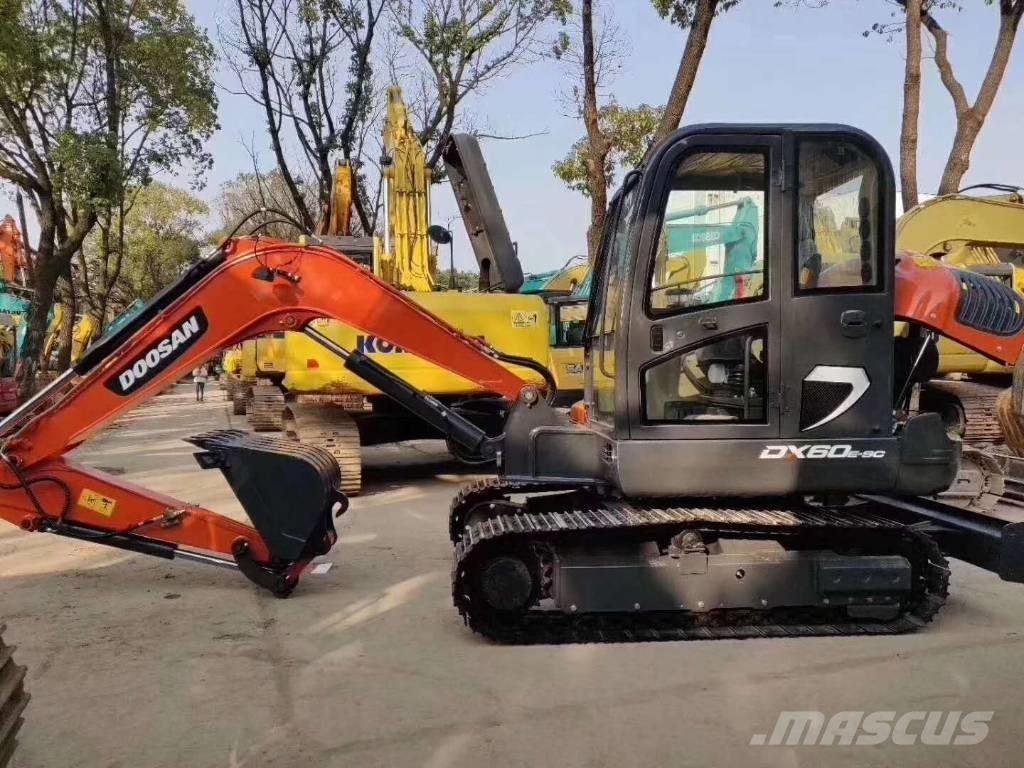 Doosan DX 60-9C Gravemaskiner på larvebånd