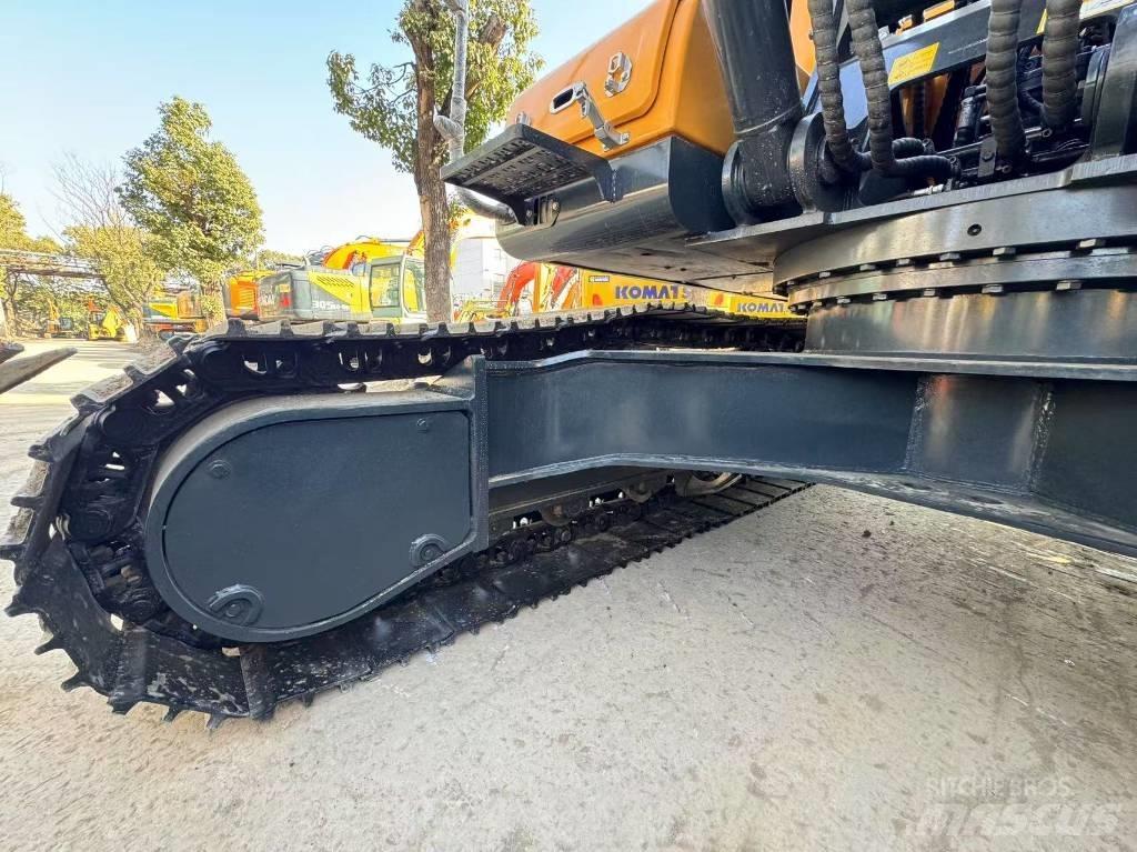 Hyundai 220lc Gravemaskiner på larvebånd