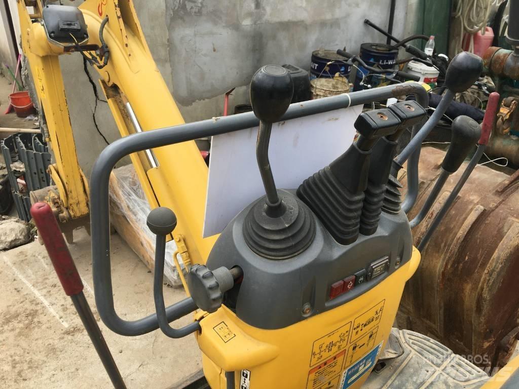 Komatsu PC 10 Minigravemaskiner