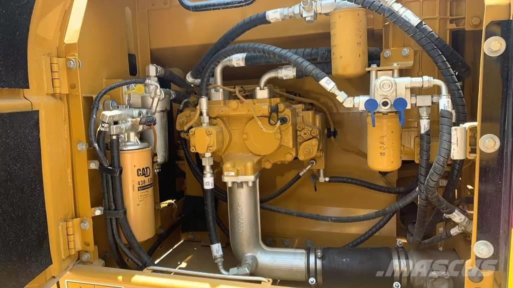 CAT 326D Gravemaskiner på larvebånd