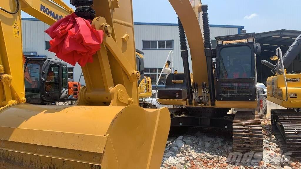 CAT 326D Gravemaskiner på larvebånd