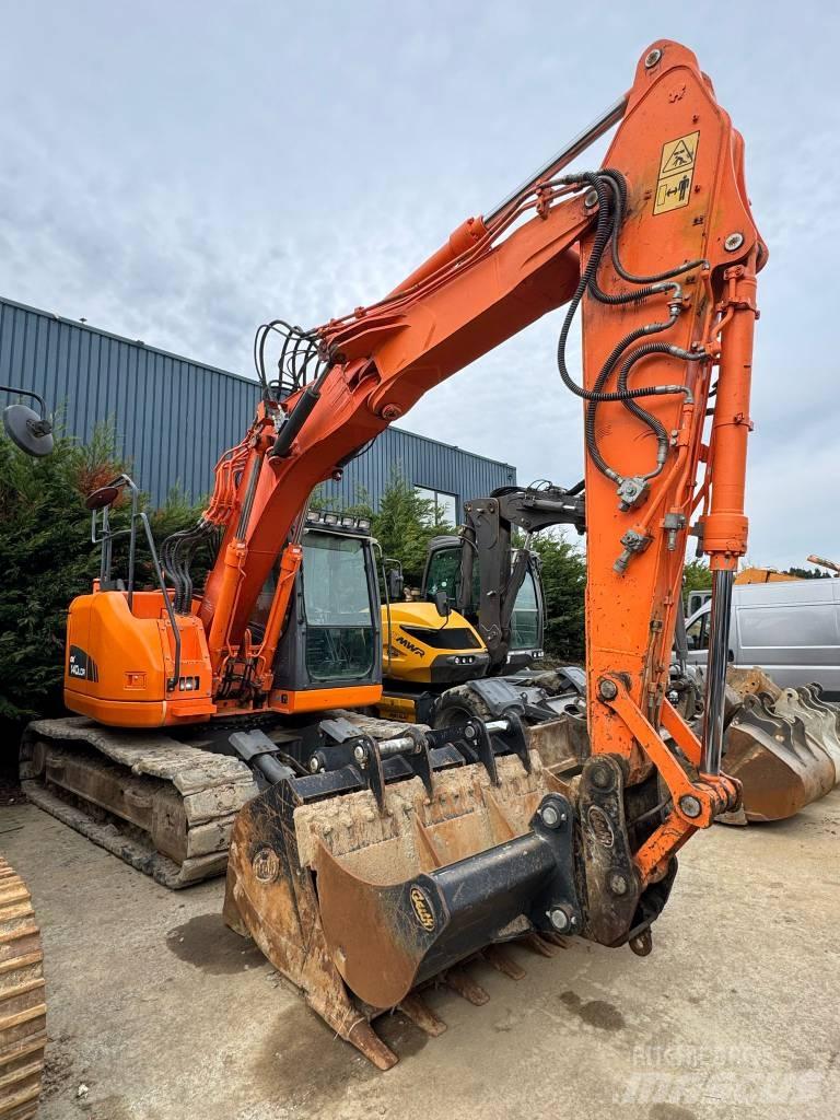 Doosan DX140 LC Gravemaskiner på larvebånd
