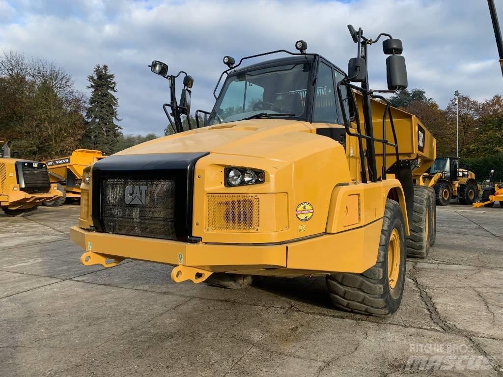 CAT 730 C Terrængående lastbiler