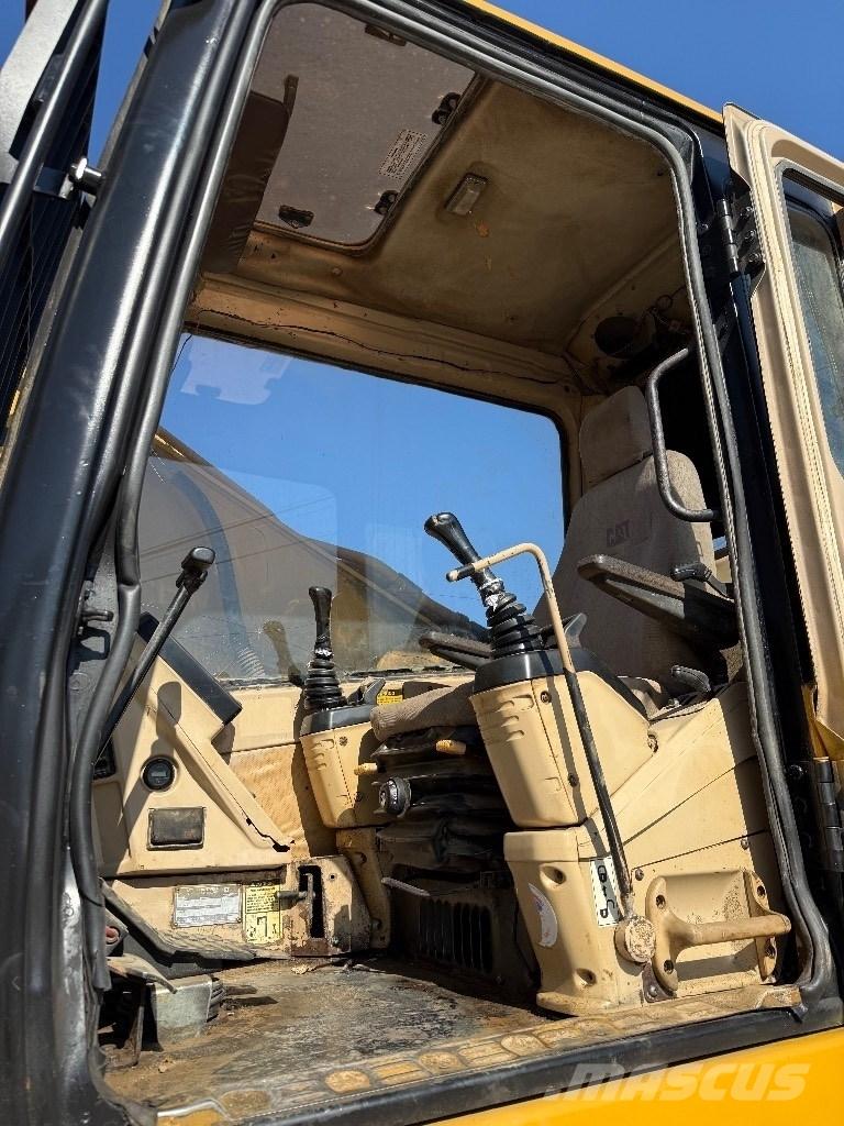 CAT 325 LN Gravemaskiner på larvebånd