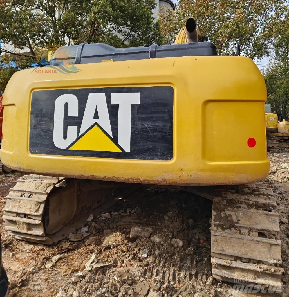 CAT 330 D2L Gravemaskiner på larvebånd