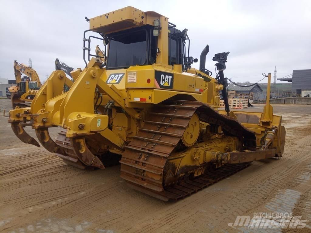CAT D 6 T LGP Bulldozer på larvebånd