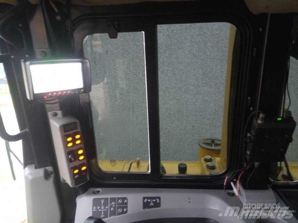 CAT D 6 T LGP Bulldozer på larvebånd