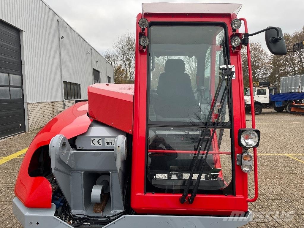 Menzi Muck M545 Entreprenør - Andet