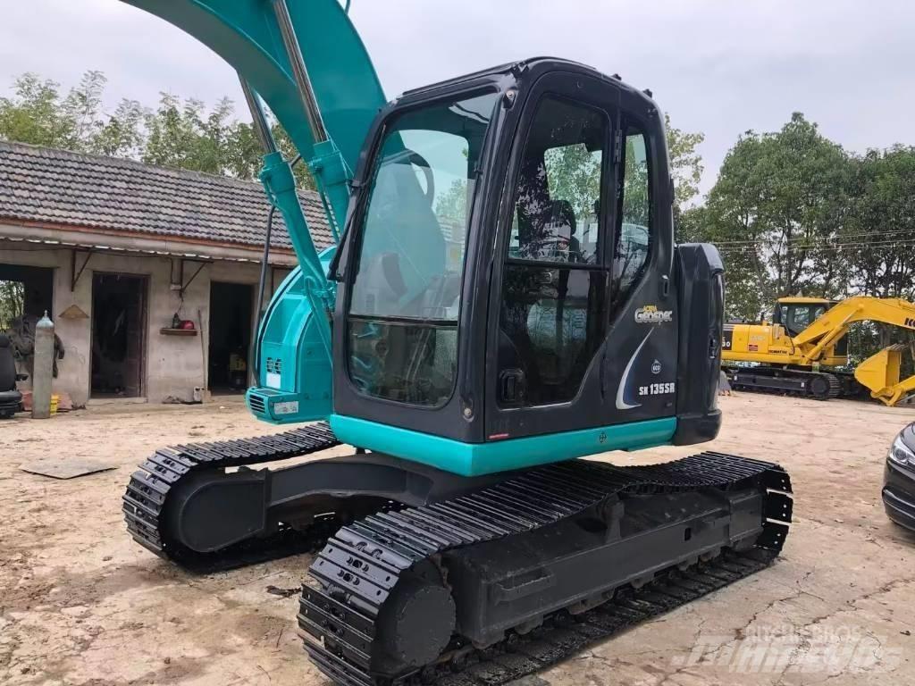 Kobelco SK 135 Gravemaskiner på larvebånd
