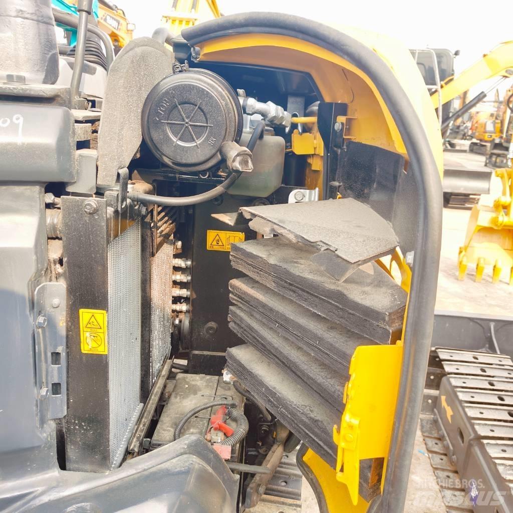 Komatsu PC30MR-3 Minigravemaskiner