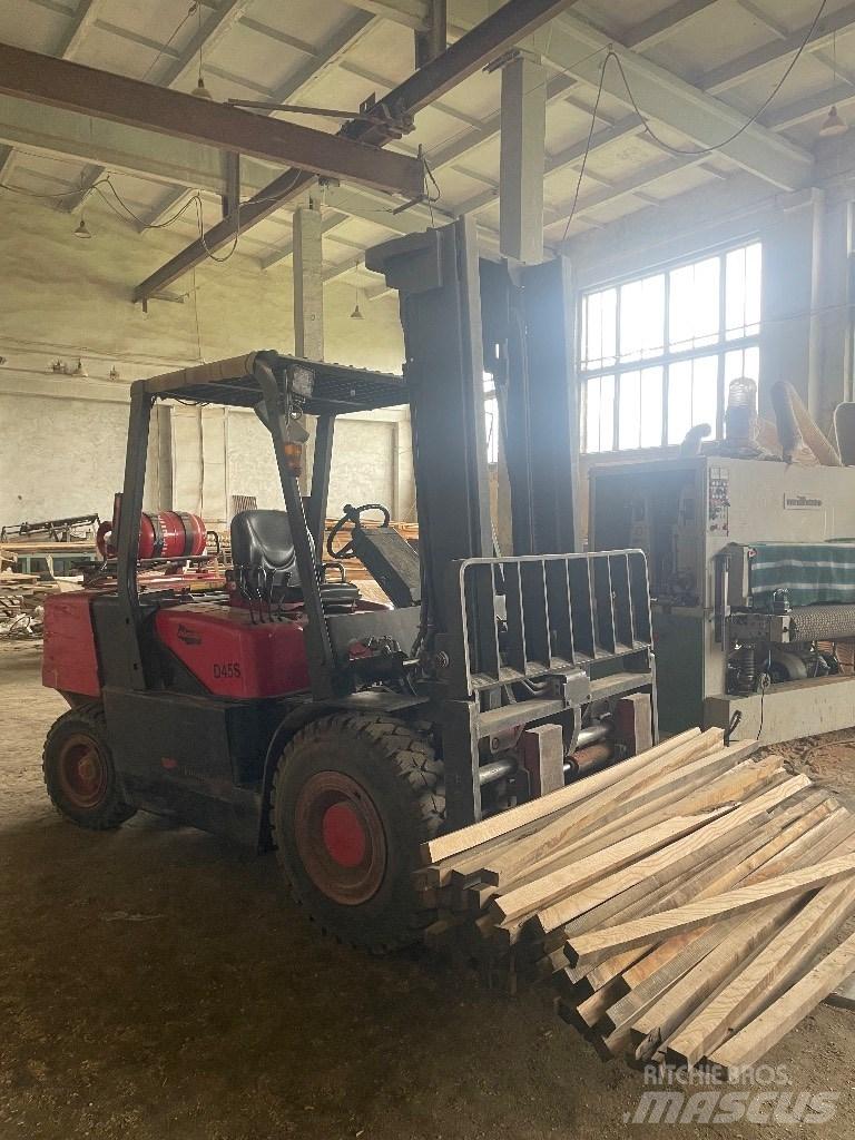 Doosan D 45 S-7 Trucks - Andet