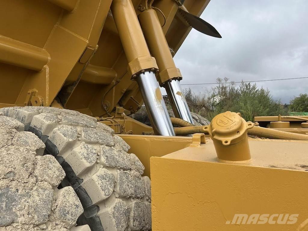 CAT 769D Dumpere